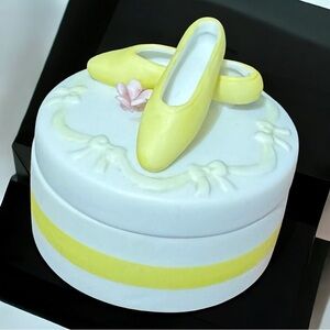 Vintage Lefton China Ballet Slipper Trinket Box